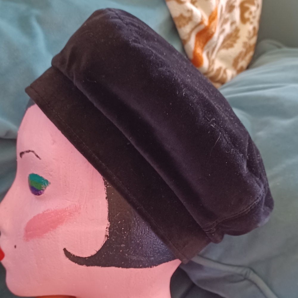 Janessa Leone Ivette 100% cotton black velvet hat Small